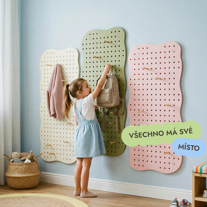 Dřevěný pegboard do dětského pokoje — GoodevasBoard